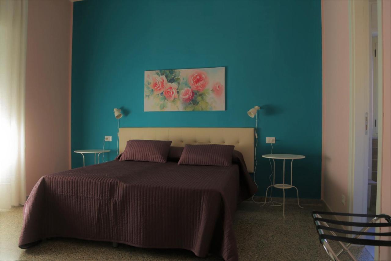 B&B Rosa โกเซนซา ภายนอก รูปภาพ