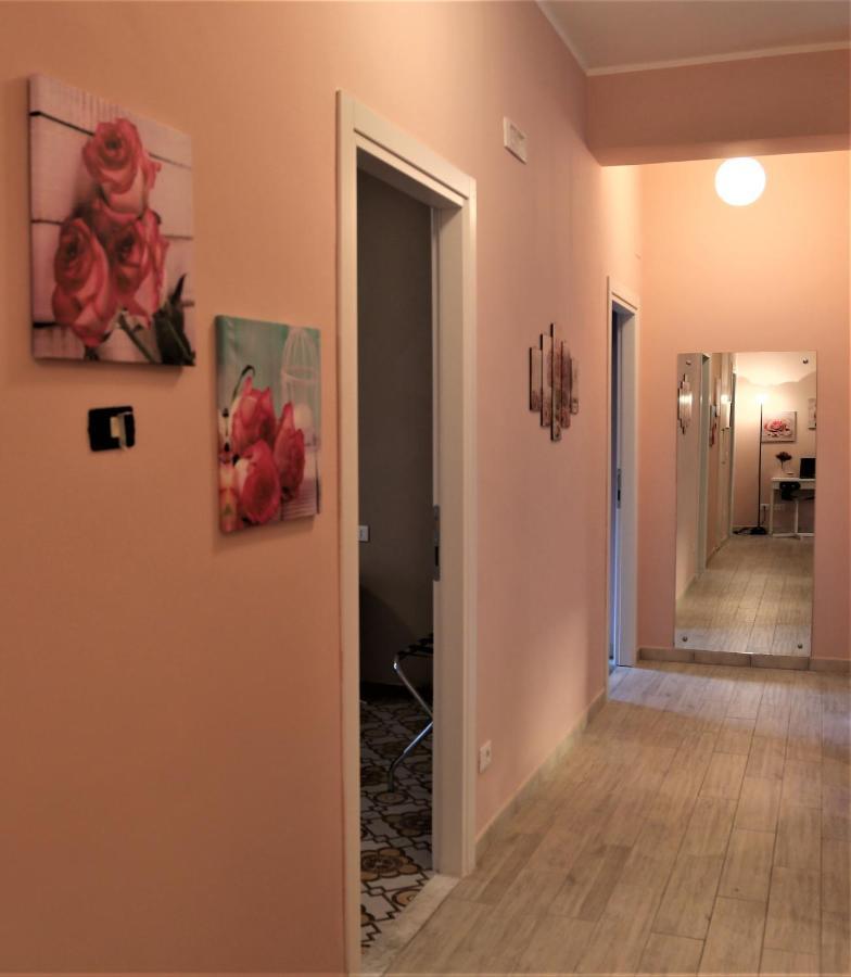 B&B Rosa โกเซนซา ภายนอก รูปภาพ